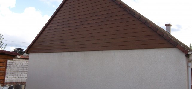 Remplacement d’un bardage bois par un bardage PVC Remplacement d’un bardage bois par un bardage PVC